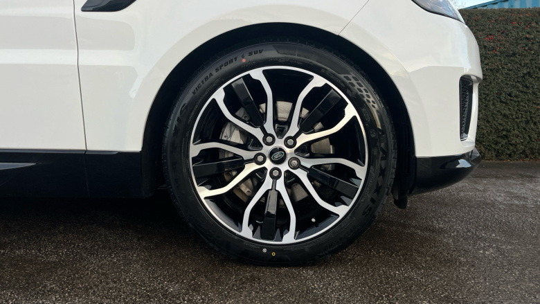 Land Rover Range Rover Sport 3.0 D300 HSE Silver 5dr Auto Diesel Estate